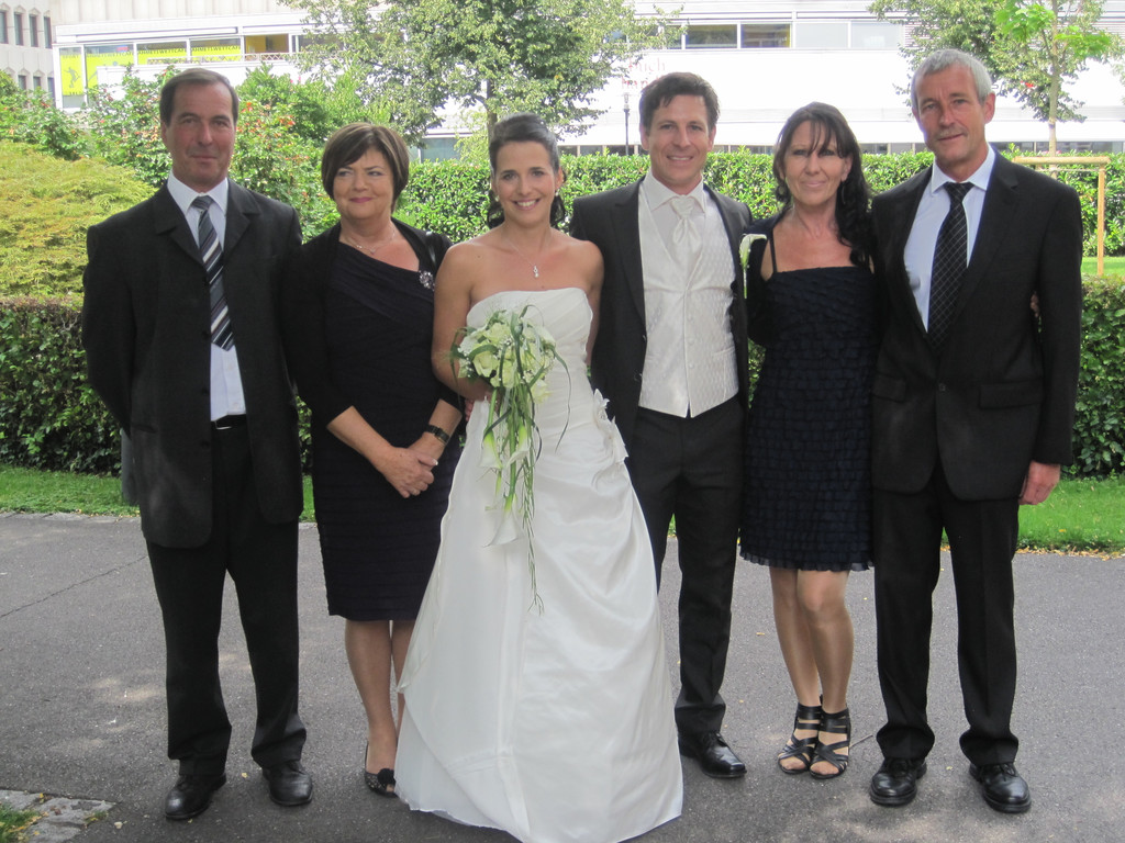 IMG_3998_JPG-1342885624