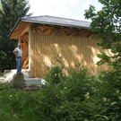 Neue Brücke in Naturschutzgebiet