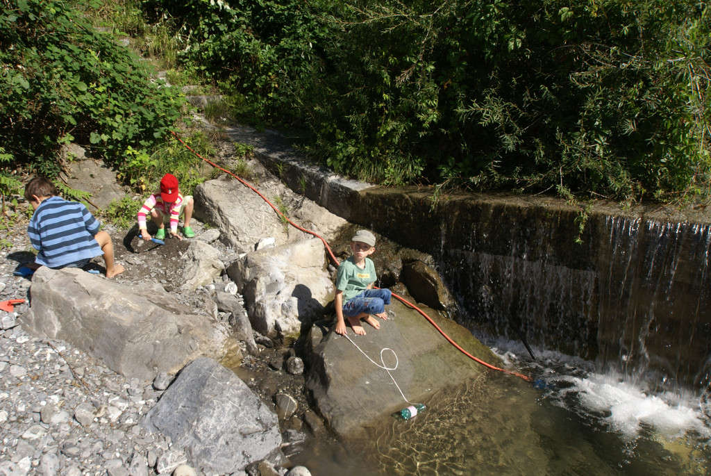 experimentieren am Wasser_JPG-1342942316