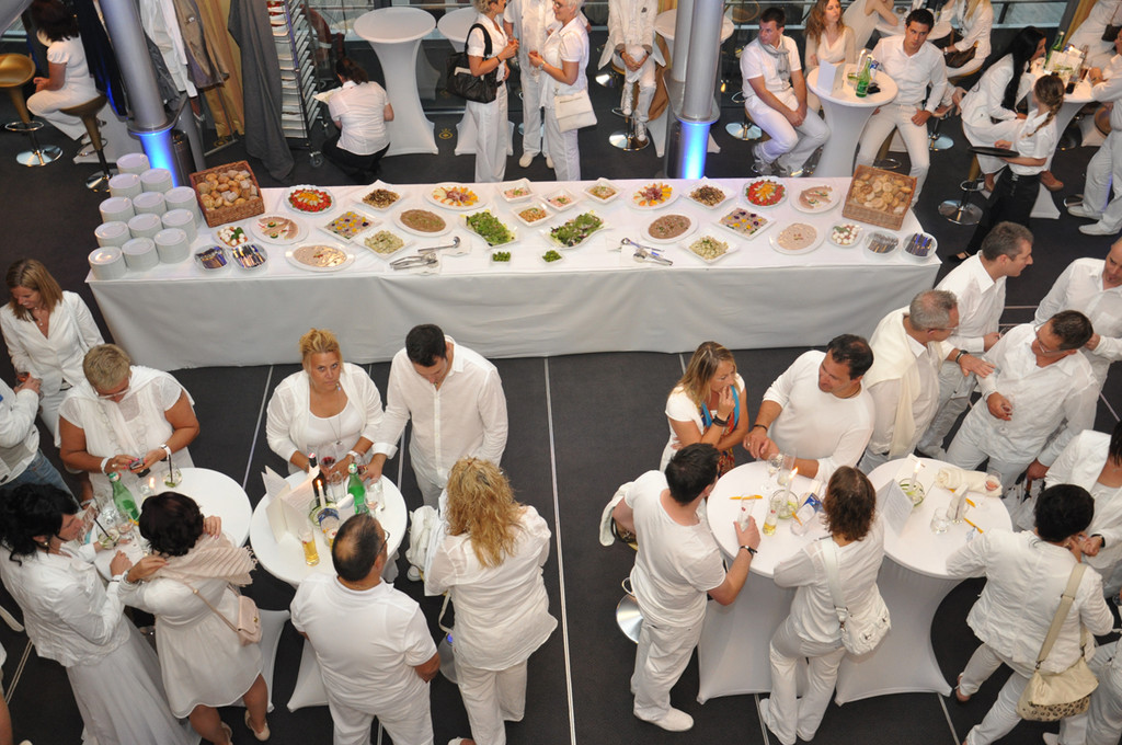 white10_jpg-1342954026