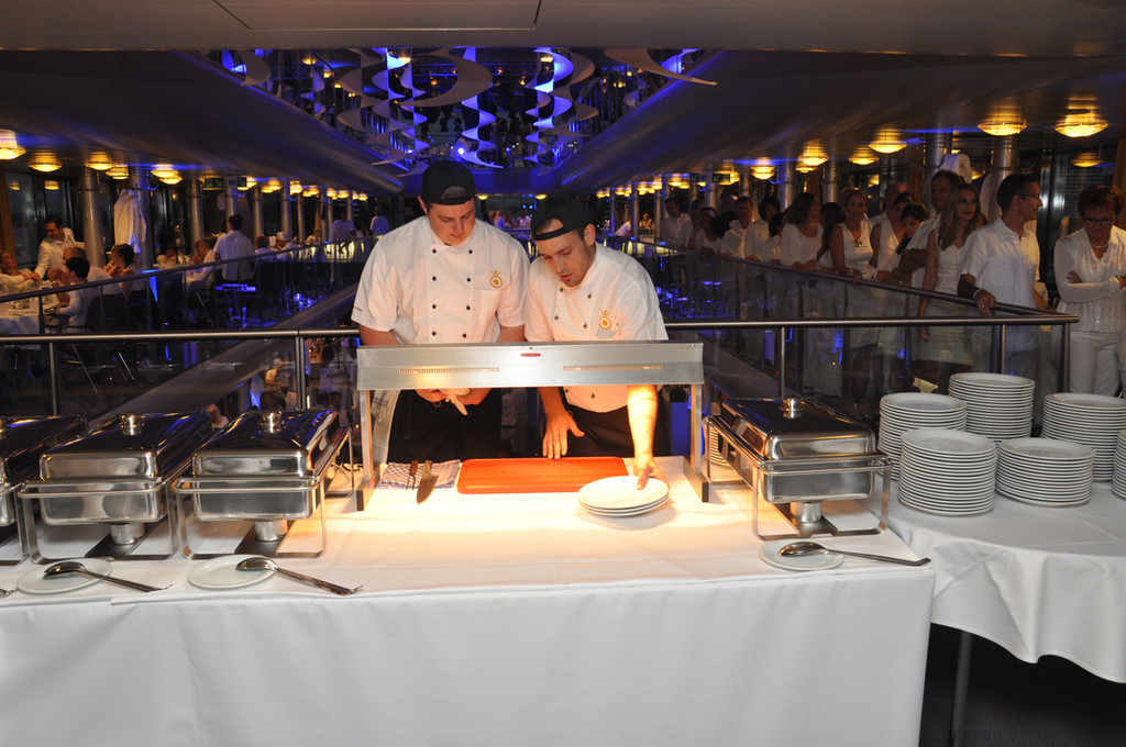 white12_jpg-1342954070