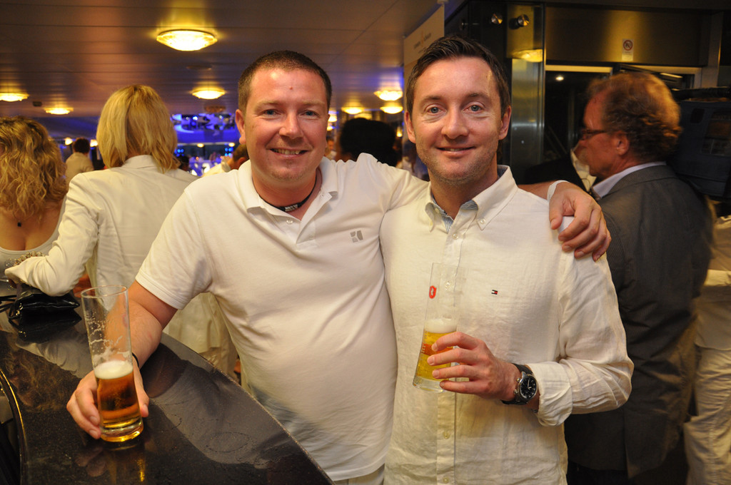 white18_jpg-1342954194