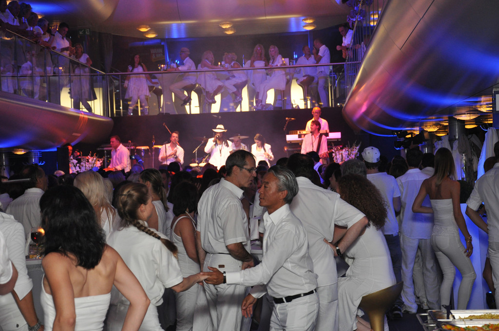 white34_jpg-1342954522