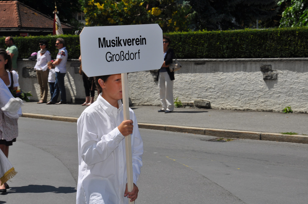 festumzug16_jpg-1342966716