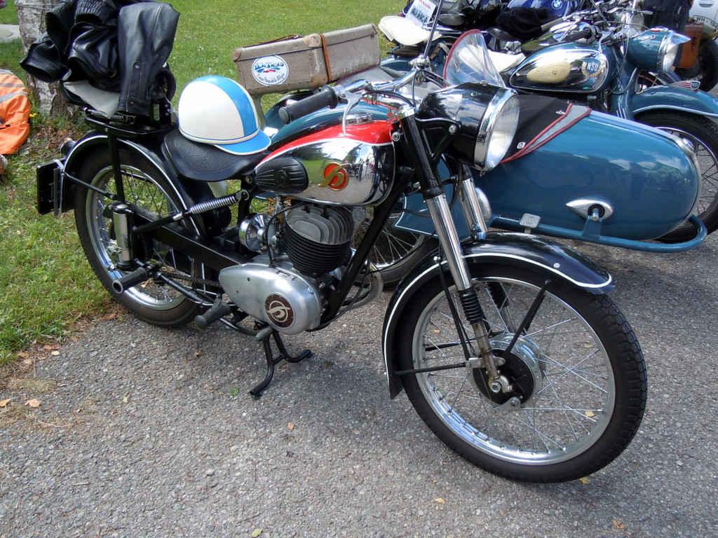 DSCN2453.JPG