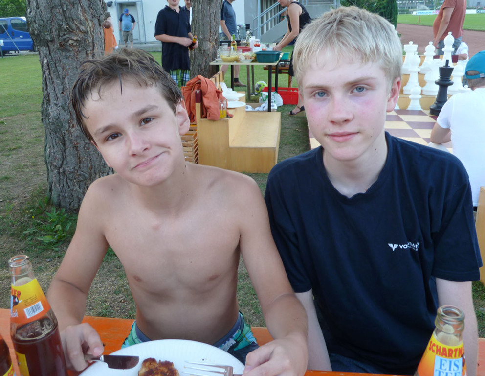 Schachfest13Julian_Emilian_jpg-1342973226