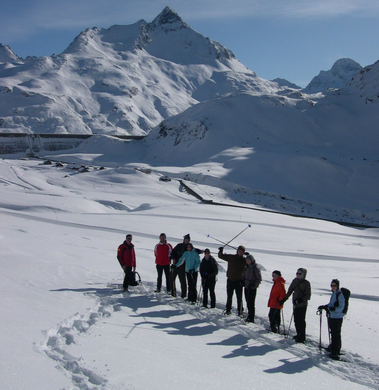 Schneeschuhtour mit Elmar.jpg