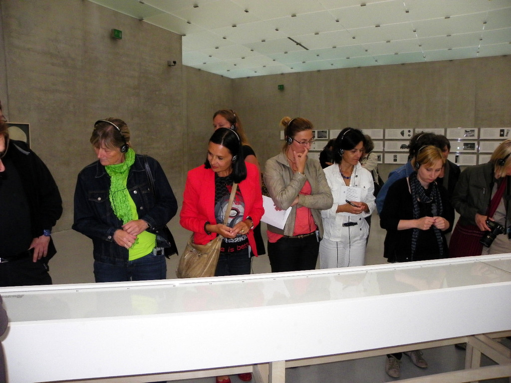 115_3929_JPG-1343081238