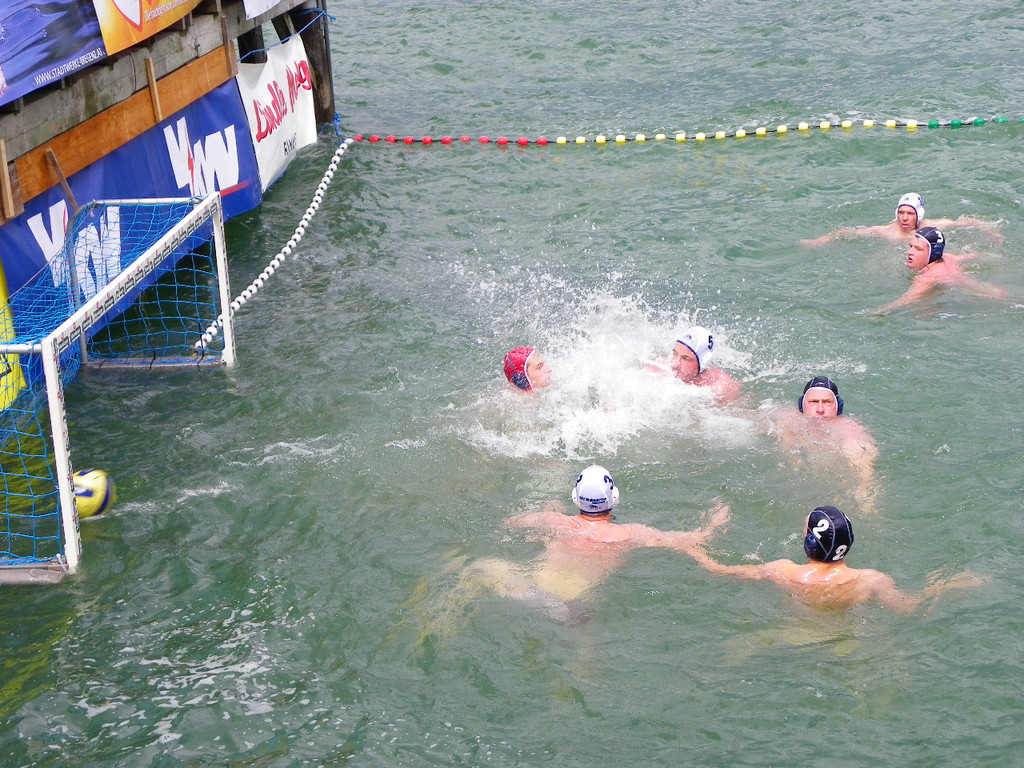 115_4174_JPG-1343084467