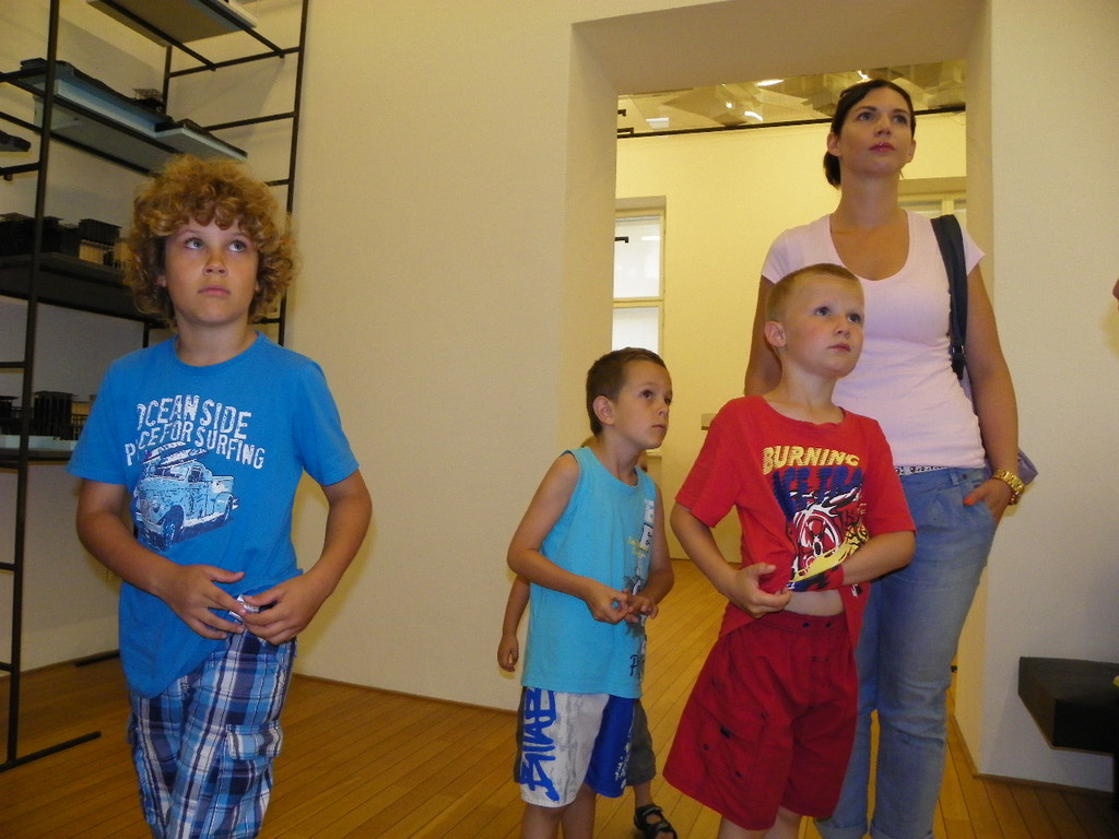 115_2429_JPG-1343085784