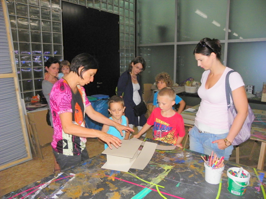 115_2450_JPG-1343145641