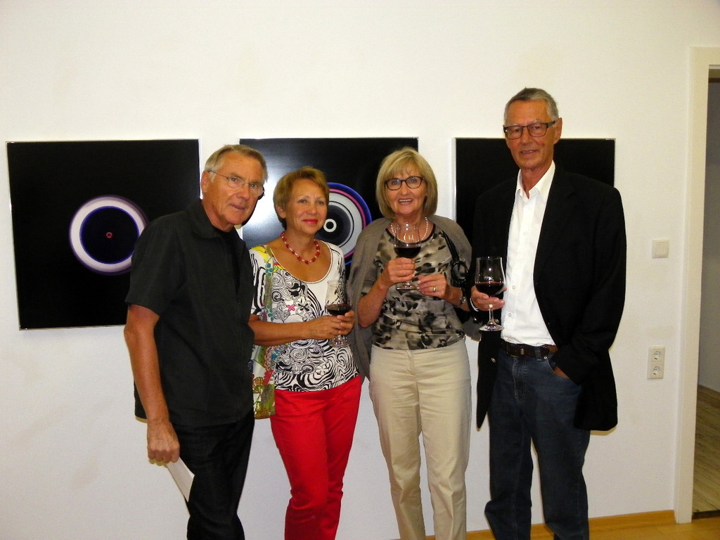 115_4109_JPG-1343147343