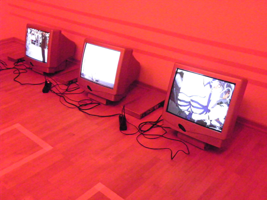 115_4112_JPG-1343147353