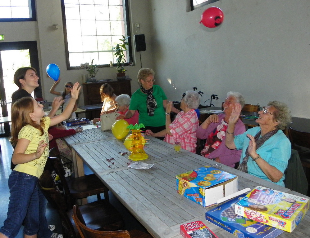 114_8357_JPG-1343167691