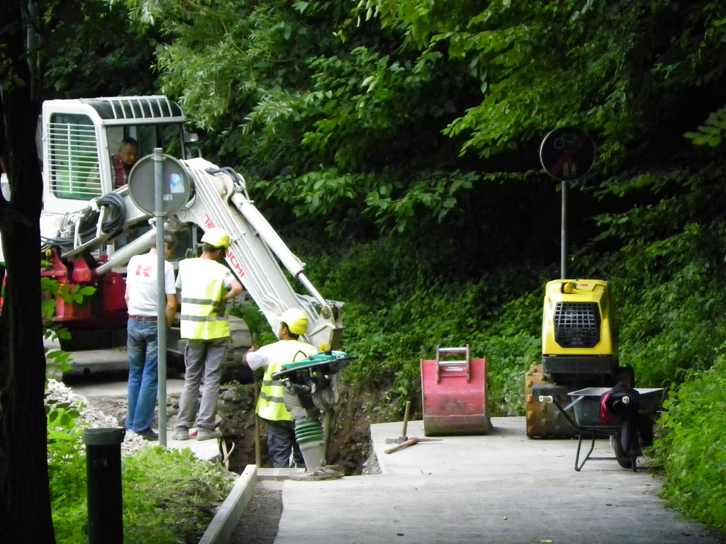 115_4227_JPG-1343169769