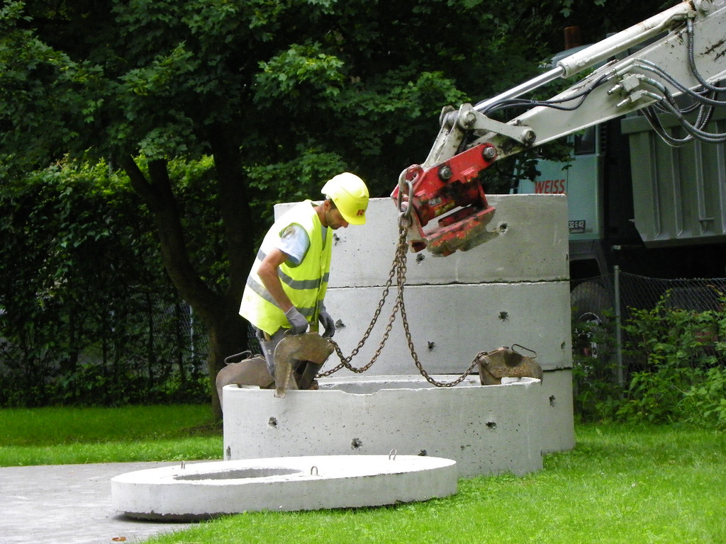 115_4242_JPG-1343169796