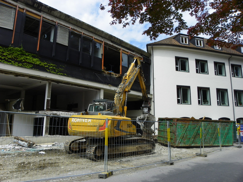 115_0876_JPG-1343170469