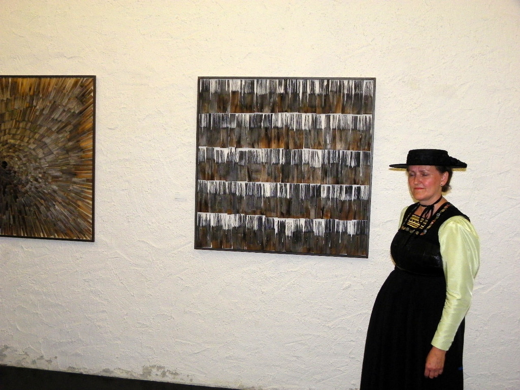 115_3269_JPG-1343251794