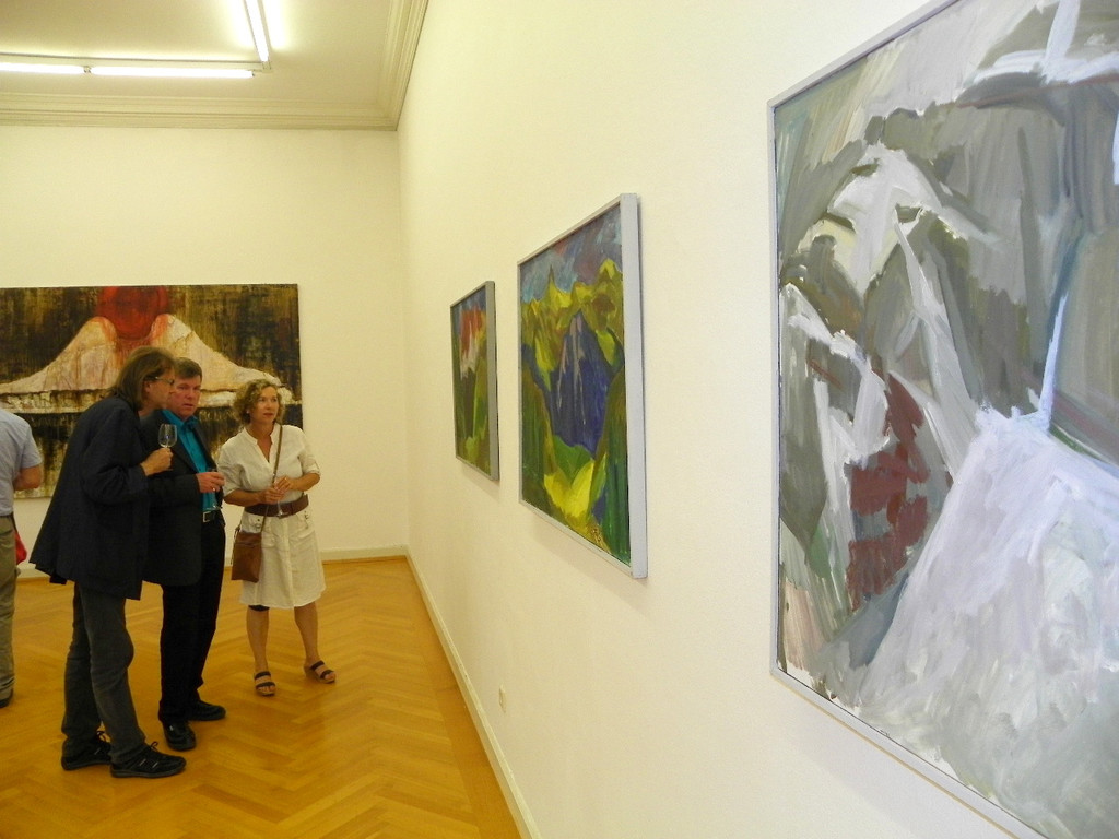 115_3293_JPG-1343251844