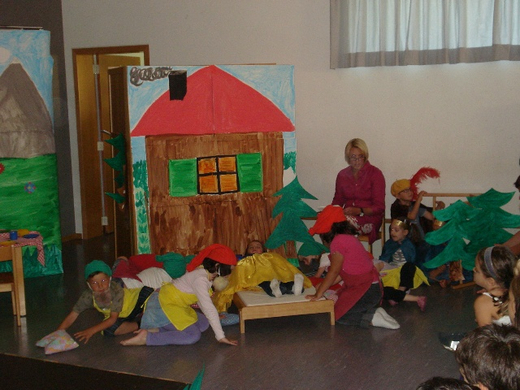 KIND Gartenstra__e Schneewittchen _12_.JPG