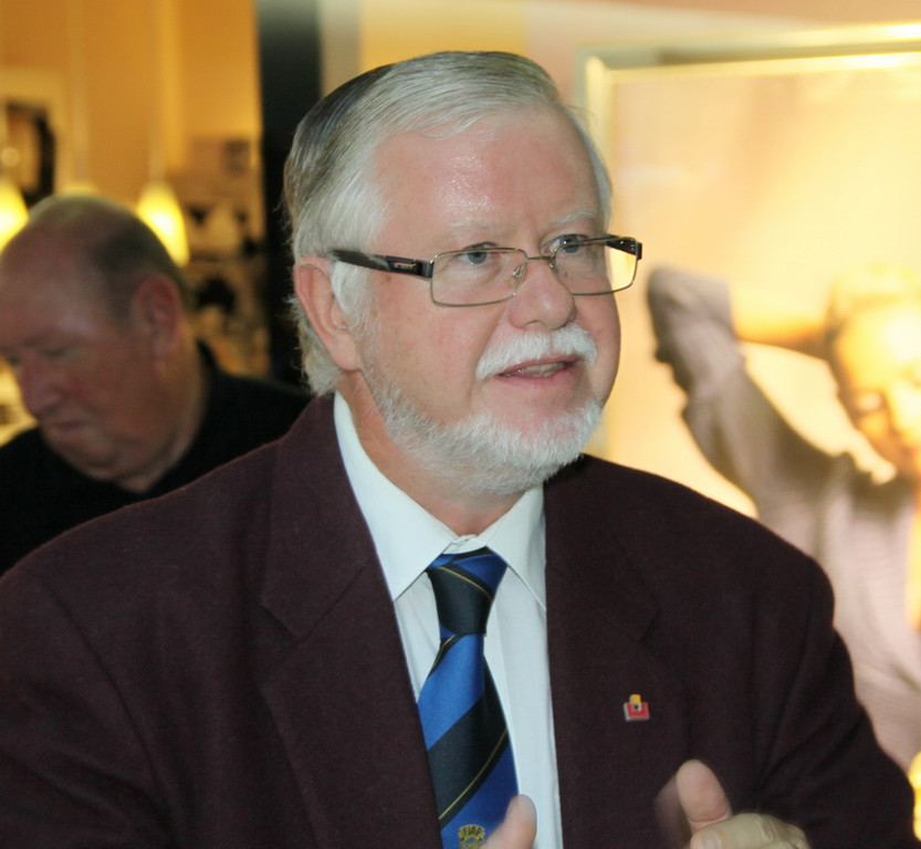 Fotoausstellung Vinomna Center  2011 015.jpg