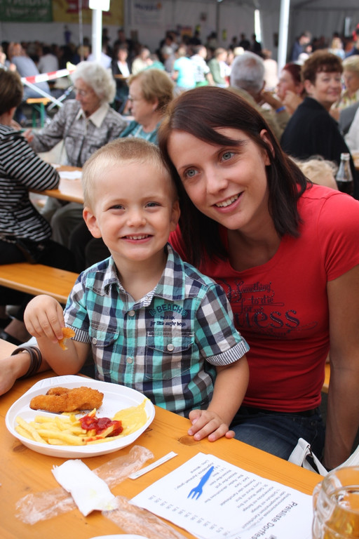 MV Dorffest Allgemein 2012 _10__jpg-1343572448