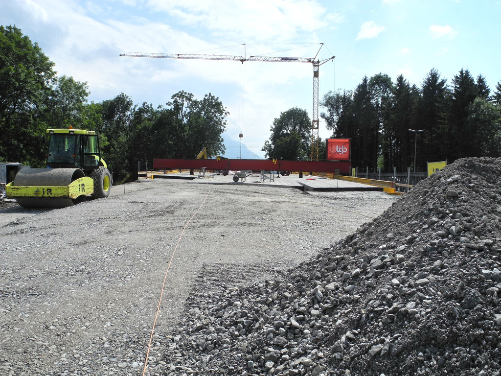 DSCN7563_JPG-1343659436