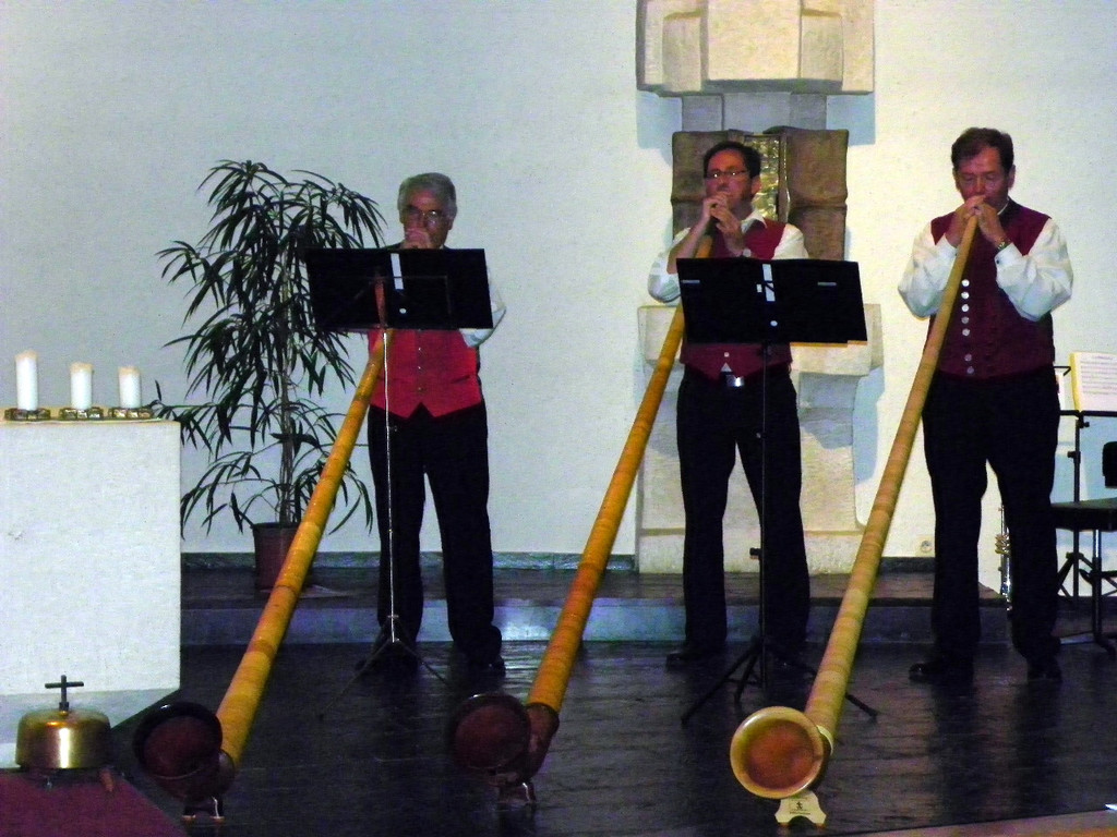 115_5039_JPG-1343723596