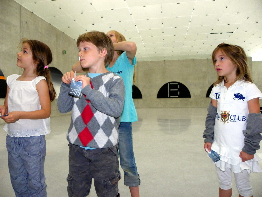 115_3403_JPG-1343729084