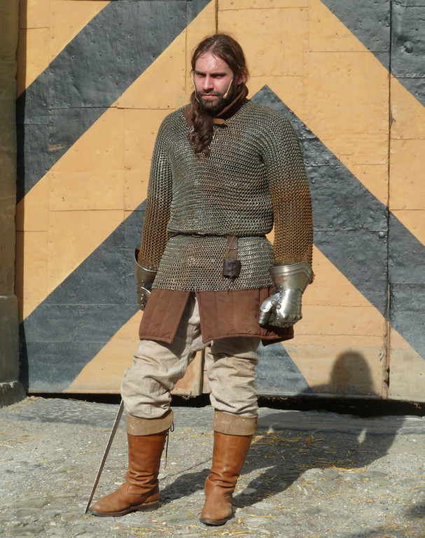 Palast36Ritter_jpg-1343763335