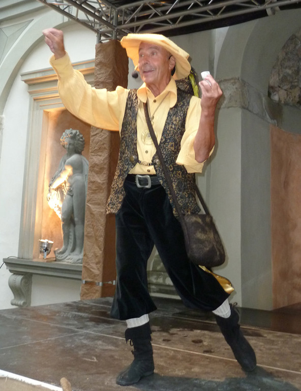 Palast39Gaukler_jpg-1343763365