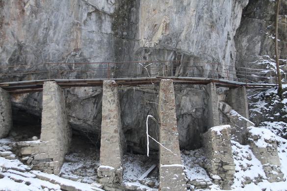 Winter - Eis - Frutz 010 253.jpg