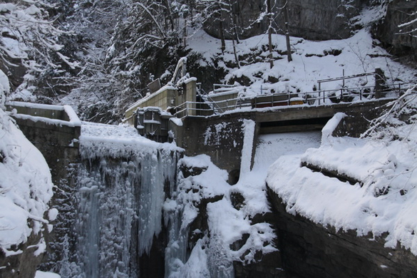 Winter - Eis - Frutz 010 258.jpg