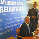 DDI0598-20120801.jpg