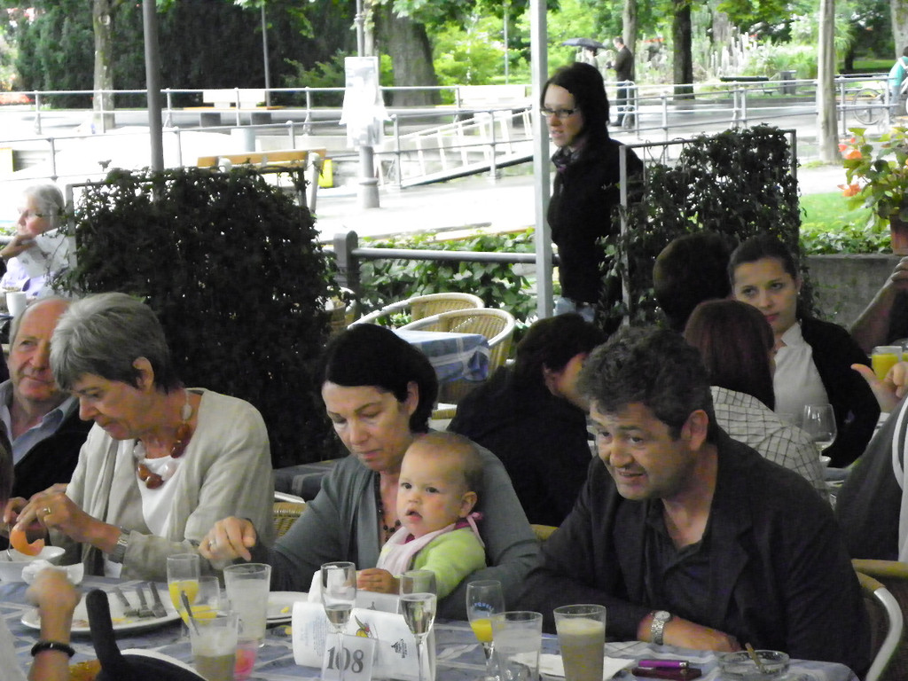 105_0070_jpg-1343915993