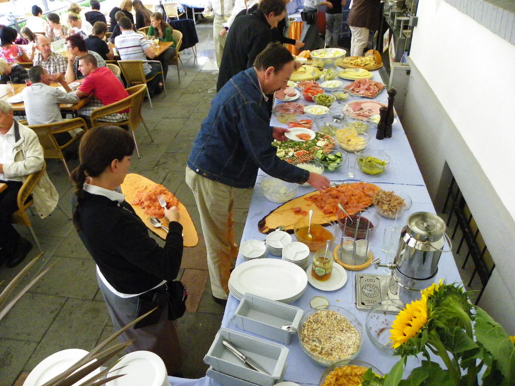 105_0098_jpg-1343916043