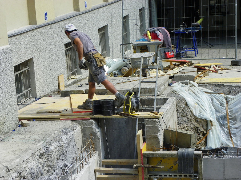 115_4966_JPG-1343918802