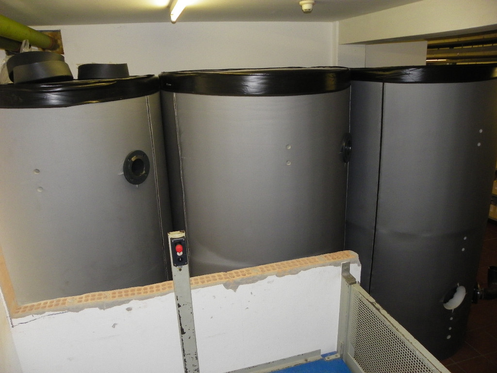 115_4977_JPG-1343918856