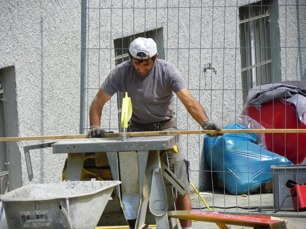 115_4969_JPG-1343918820