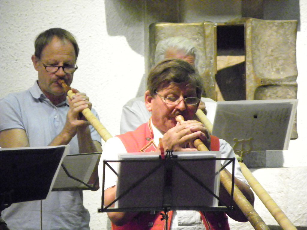 115_5194_JPG-1343921037