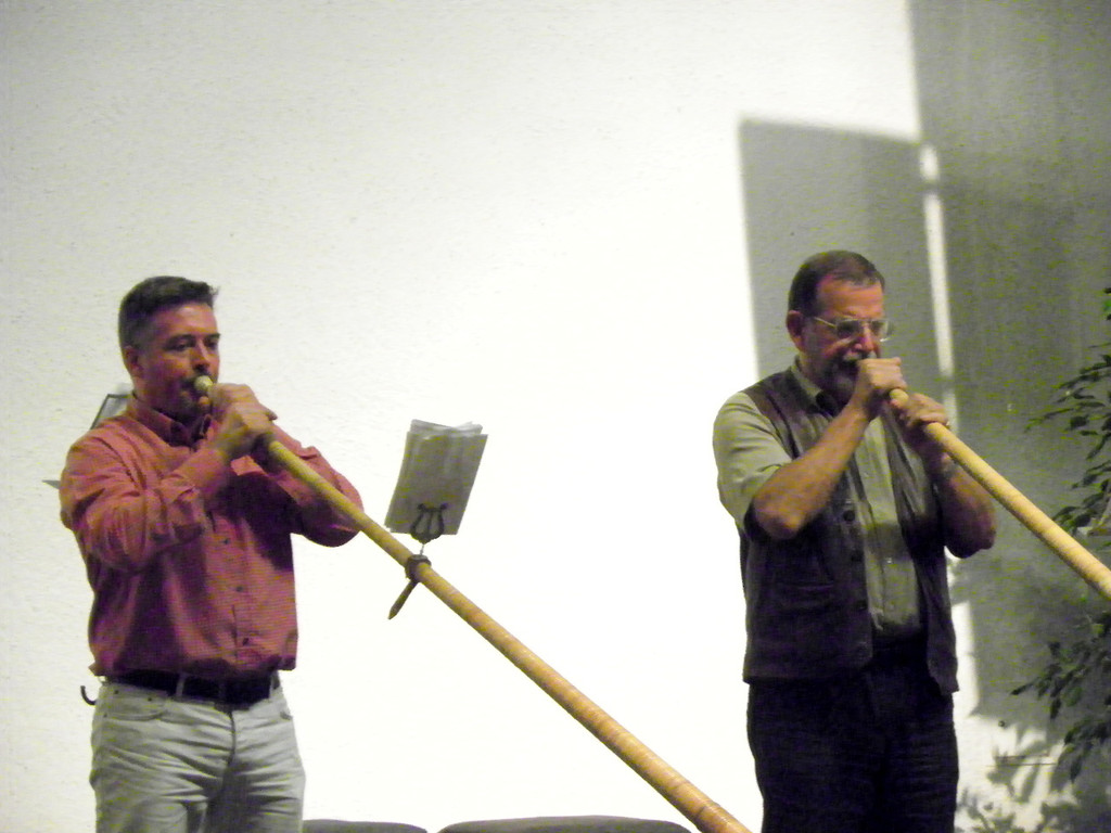 115_5203_JPG-1343921059