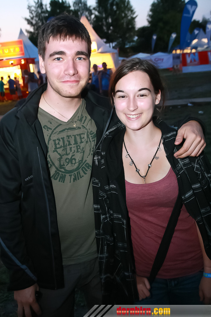 11911045.jpg