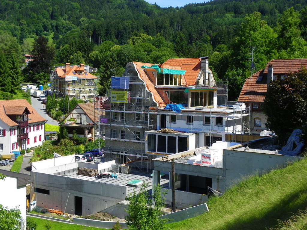 115_0179_JPG-1344083211