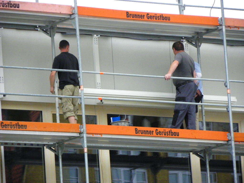 114_8042_JPG-1344086997