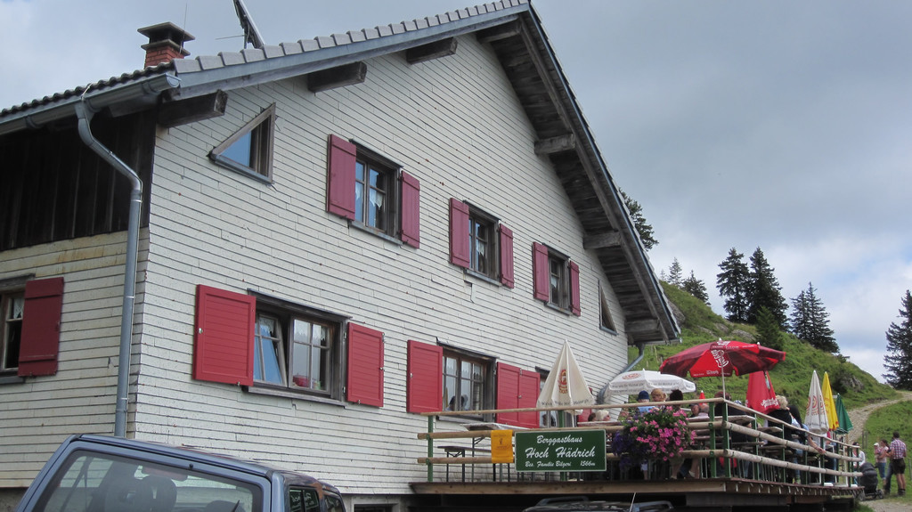 IMG_1158_jpg-1344175872