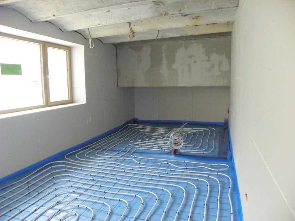 115_0857_JPG-1344248823