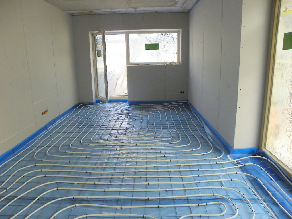 115_0858_JPG-1344248828