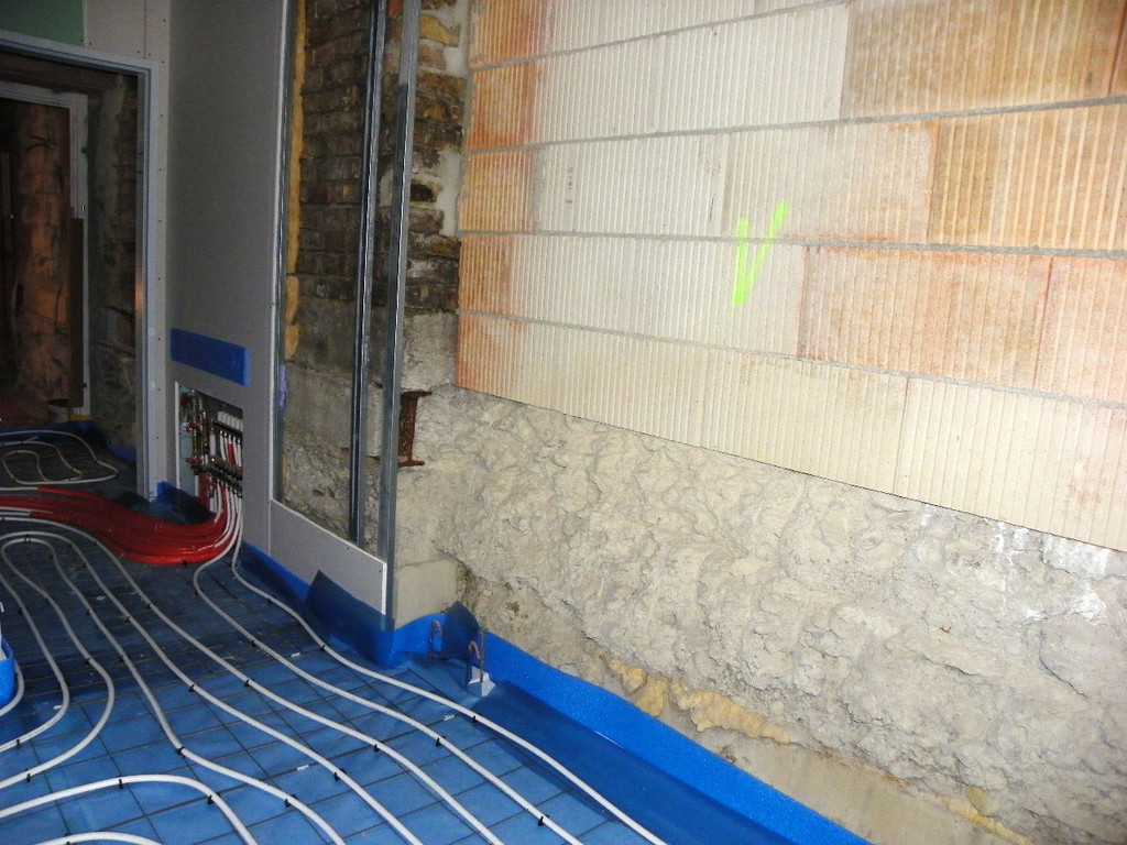 115_0861_JPG-1344248844