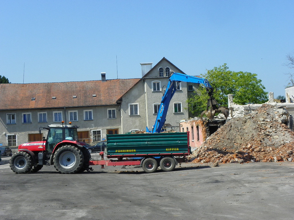 115_4818_JPG-1344261207