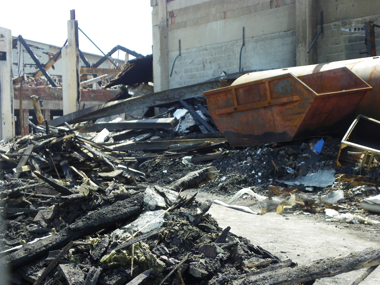 115_1804_JPG-1344261201